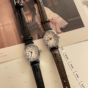 스타카토 여성용 클래식 타원 소가죽 손목시계 (2color)