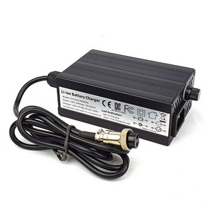 파워탱크 리튬인산철 14.6V 10A 16mm 항공단자 전용 충전기