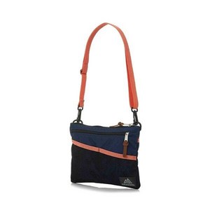 (롯데백화점)클래식 사코슈 M 크로스백 CLASSIC ACC 07J29163