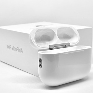 애플 에어팟 프로 3세대 본체 충전케이스 프로3 충전기 (새제품) +철가루 스티커 포함