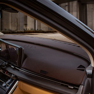 gaon 차량용 가죽 대쉬보드 커버 3세대, 브라운, 기아 더뉴 카니발(2018년 3월~2020년 8월 / 센터스피커 무)