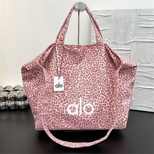 ALO 알로 캔버스 가방  출퇴근용 대형 여성용 숄더백 가벼운 국내백화점 보부상 직장인 아이패드 Bag